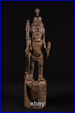 45969 BRONZE flat carrier / Nigeria bronze statue 8 kg