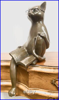Animal bronze bookrest sitting bronze cat with glasses and book approx. 3kg