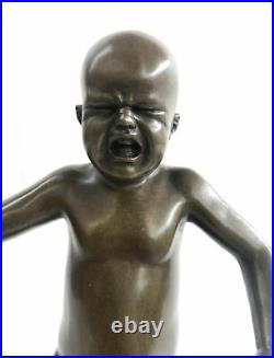 Art Deco Hand Made Baby crying Bronze sculpture by Lost wax Method Statue GIFT