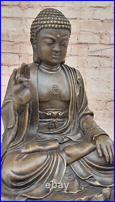 Asian Religious Décor Earth-Touching Buddha Statue Hand Made Art Gift Sale