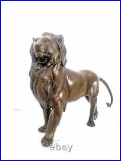 Bronze Animal Figure Bronze Lion Statue with Artist Signature