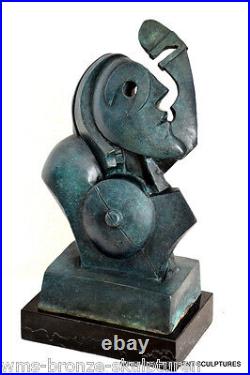 Bronze Bust Tribute to Pablo Picasso, Bronze Figure Bronze Sculpture Signed