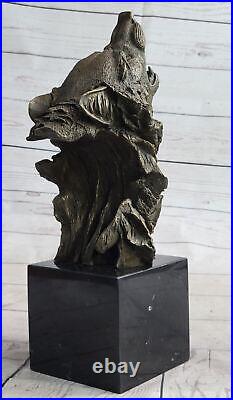 Bronze Sculpture, Hand Made Statue Animal Wolf Head Bust Wild Life Garden Statue
