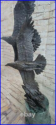 Bronze Statue Sculpture Of Two Eagles Art Deco Made By Lost Wax Green Marble