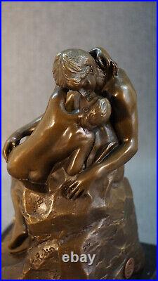 Bronze Statue The Kiss approx. 21.5 cm The Kiss Erotic Nude Figure sign. Rodin