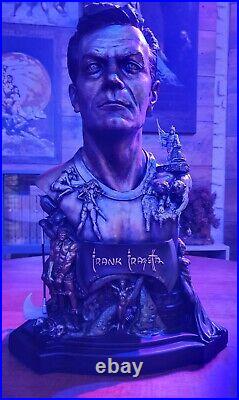 Frank Frazetta Tribute 19 Tall Bust Polystone Statue #200/350 Original Packaging