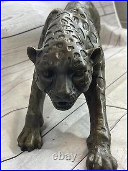Hand Carve Luxurious Leopard Cheetah Made by Lost Wax Bronze Sculpture Deal NR Hand Carve Luxurious Leopard Cheetah Made by Lost Wax Bronze Sculpture Deal NR