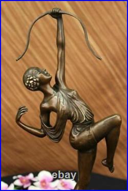 Hand Made Bronze Figure Diana Goddess Of The Hunt From Langer Sculpture Arrow Nr