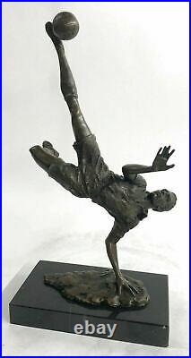 Hand Made Bronze Sculpture Football Soccer player Trophy Statue on Marble Base