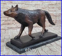 Hand Made Bronze Wolf Statue by Moigniez Wildlife Home Decor Hot Cast Hand Made Bronze Wolf Statue by Moigniez Wildlife Home Decor Hot Cast
