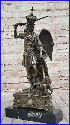 Hand Made Detailed Saint Michael Devil Luciefer Dark Angel Bronze Sculpture Gift Hand Made Detailed Saint Michael Devil Luciefer Dark Angel Bronze Sculpture Gift