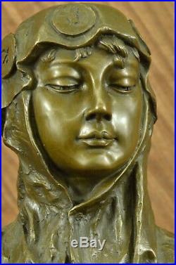 Hand Made Vintage French Art Nouveau bronze sculpture statue E. Villanis Art