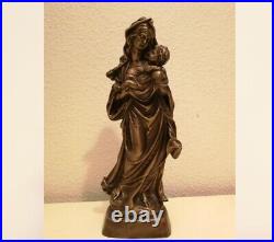 Heavy bronze / brass statue of Mary with child, 7 kg, 40 cm high