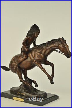 Hot Cast Hand Made Indian Warrior Bronze Museum Quality Bronze Statue Artwork