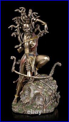 Medusa Figure with Bow in Battle Veronese Gods Statue Collectible Figure Goddess