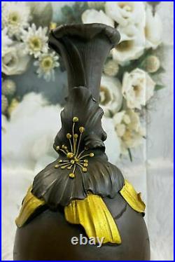 Signed Callot bronze statue art deco girl withflower art nouveau vase Hand Made